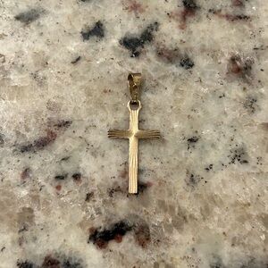 10K Gold Cross Pendent
